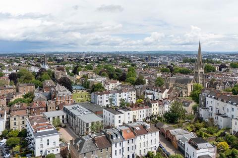 undefined, 20 Canynge Road, Bristol BS8