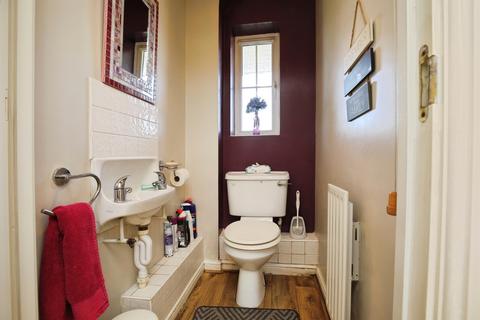 3 bedroom detached house for sale, Butterfield Drive, Amesbury, SALISBURY
