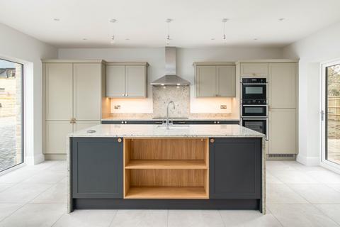 4 bedroom detached house for sale, Andrews Drive, Marshfield, SN14