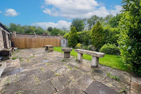 2 bedroom semi-detached bungalow for sale, The Bungalow, Fenay Bridge Road, Fenay Bridge, HD8