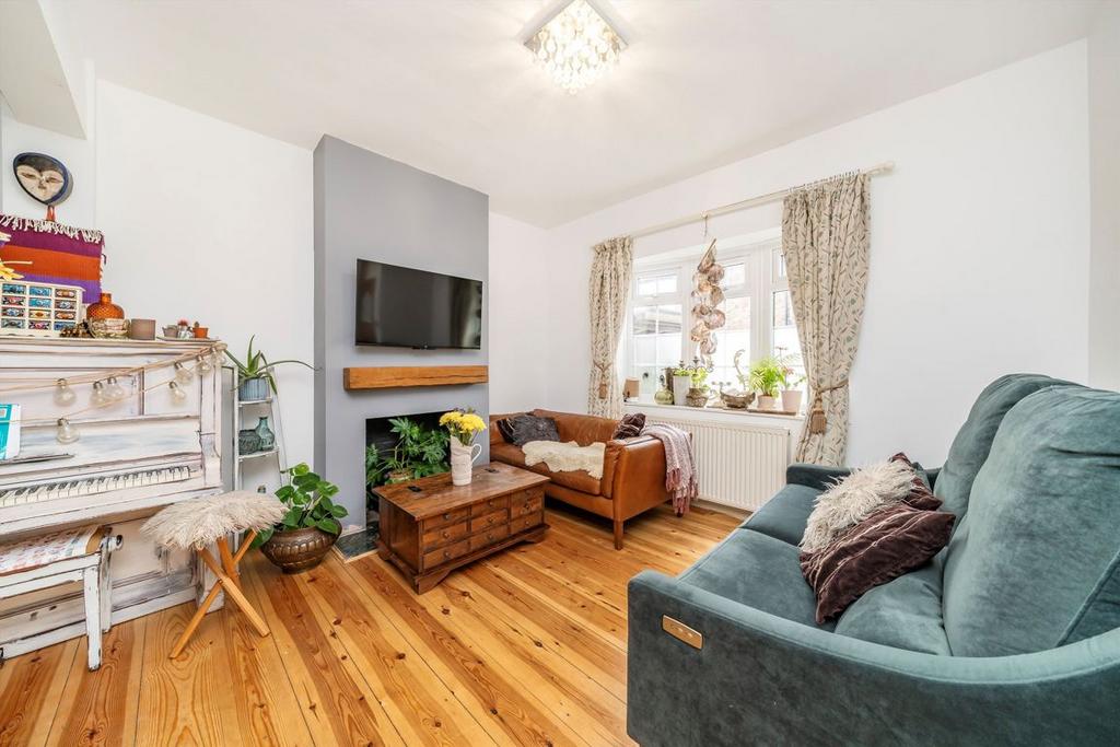 Living room, fireplace