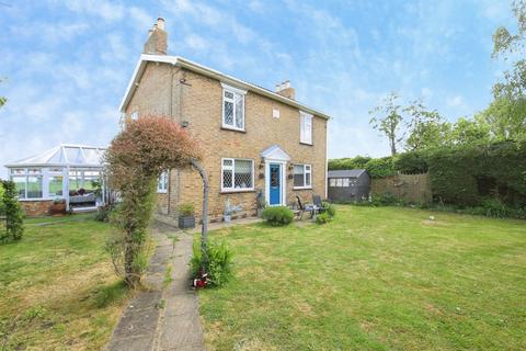 5 bedroom detached house for sale, Whittlesey Road, Benwick, March