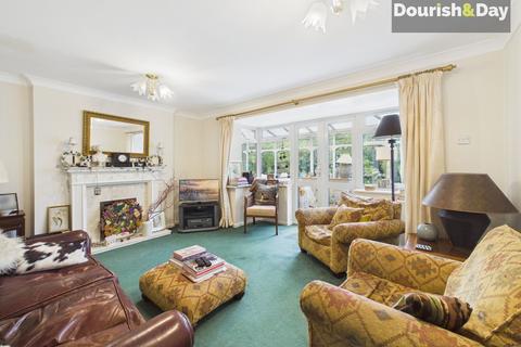 4 bedroom detached house for sale, Mansell Close, Stafford ST16