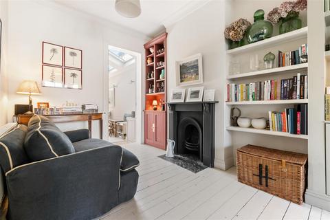 4 bedroom house for sale, Camborne Road, London