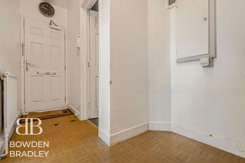 1 bedroom flat for sale, New North Road, Hainault, IG6
