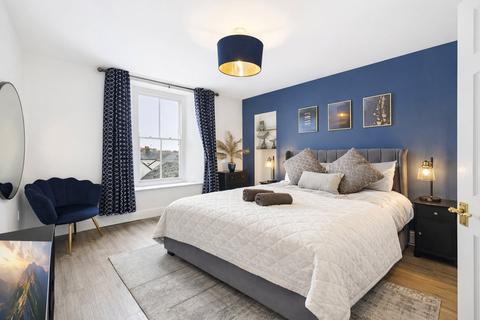 3 bedroom flat for sale, Tudor Square, Pembrokeshire SA70