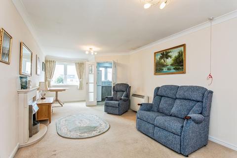 undefined, Aragon Court, Hadleigh SS7