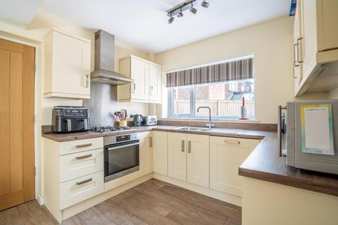 3 bedroom detached house for sale, Dringthorpe Road, York