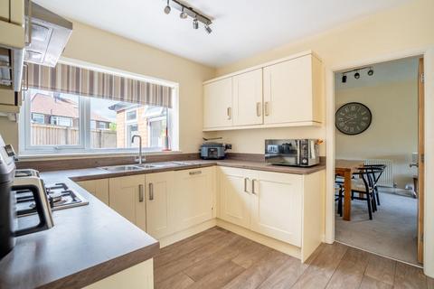 3 bedroom detached house for sale, Dringthorpe Road, York