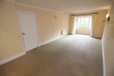 2 bedroom apartment for sale, Upper High Street, Epsom KT17
