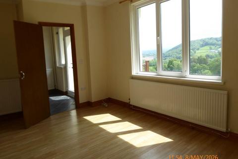 3 bedroom bungalow to rent, Carmarthen, ,