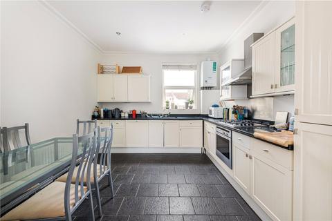 2 bedroom apartment to rent, Osward Road, SW17