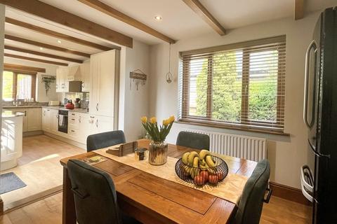 2 bedroom detached house for sale, Lower Street, Braishfield, Romsey, Hampshire, SO51