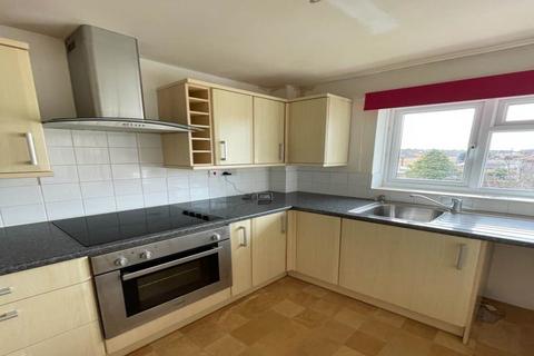 2 bedroom flat to rent, Devonshire Court, Moorland Rd, Weston -super-Mare