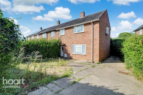 End of terrace house - St Vincents Close, Girton