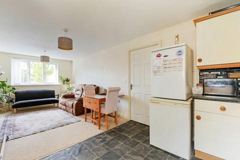 2 bedroom apartment for sale, Leatham Avenue, Rotherham S61