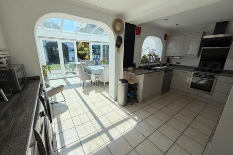 5 bedroom semi-detached house for sale, Gladstone Road, Parkstone, Poole, BH12