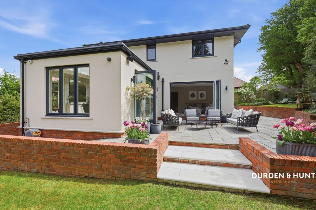 House exterior, garden