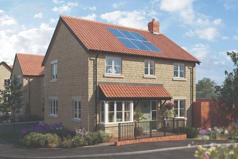 4 bedroom detached house for sale, Wessex Grove, Malmesbury, SN16