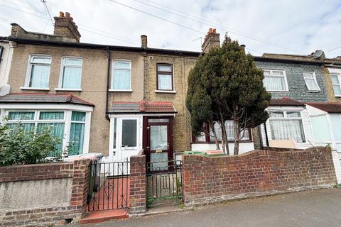 3 bedroom terraced house to rent, Alexandra Road, London, E6