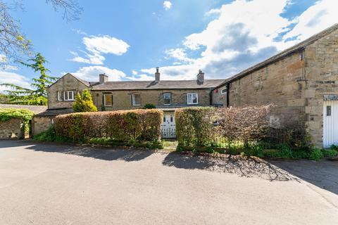 5 bedroom detached house for sale, Woodsome Lees, Kirkburton, HD8