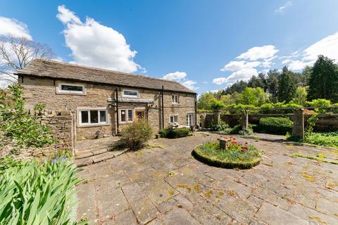 5 bedroom detached house for sale, Woodsome Lees, Kirkburton, HD8