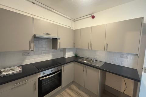 1 bedroom flat to rent, Union Street, Torquay, TQ2