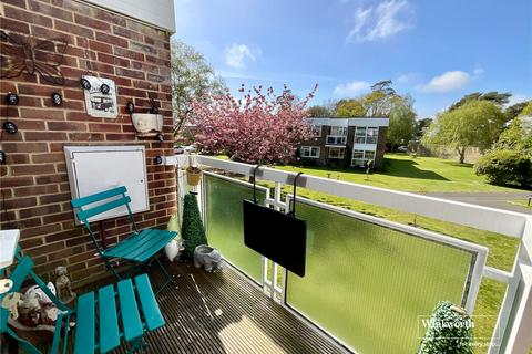 3 bedroom apartment for sale, Haslemere Avenue, Highcliffe, Christchurch, Dorset, BH23