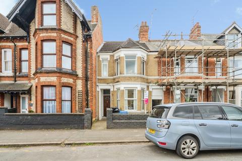 3 bedroom terraced house for sale, Green Lane, Kettering