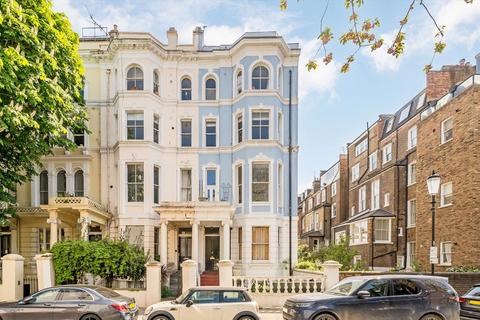 2 bedroom flat for sale, Colville Terrace, London W11