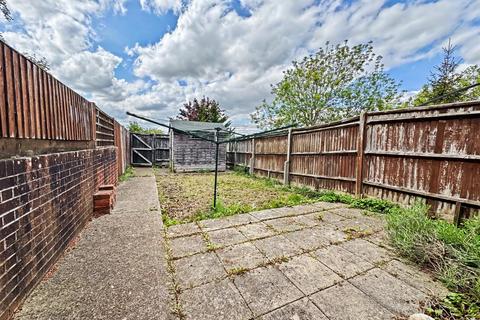 2 bedroom terraced house for sale, Winnall