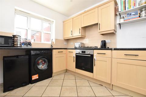 3 bedroom townhouse for sale, Shire Road, Morley, Leeds, West Yorkshire