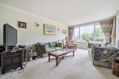 2 bedroom flat for sale, Braybank, Bray, Maidenhead