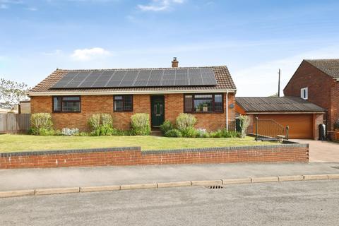 3 bedroom detached bungalow for sale, Queensway, Netheravon, SALISBURY