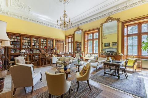 3 bedroom flat for sale, Sherborne, Cheltenham, Gloucestershire