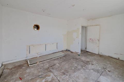 3 bedroom flat for sale, 68A High Street, Stanton Hill, Nottinghamshire, NG17 3GA