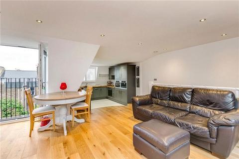4 bedroom maisonette to rent, Wardo Avenue, London SW6