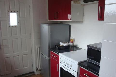 2 bedroom flat to rent, East Stevenson Street, South Shields
