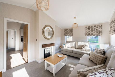 2 bedroom park home for sale, Belton Great Yarmouth