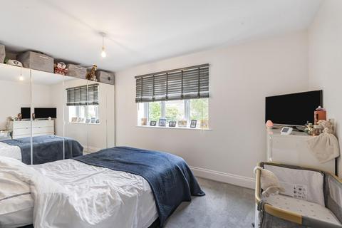 1 bedroom flat for sale, Bickley Park Road, Bromley