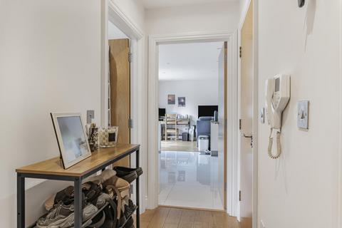 1 bedroom flat for sale, Bickley Park Road, Bromley