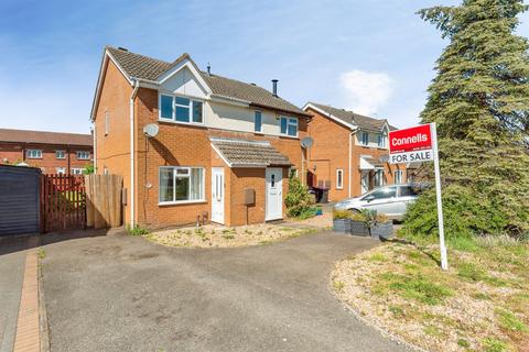 2 bedroom semi-detached house for sale, Trent Road, Grantham