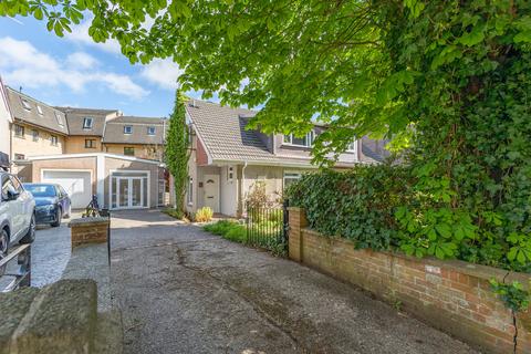 3 bedroom semi-detached house for sale, 53 Hector Road Glasgow G41 3QD