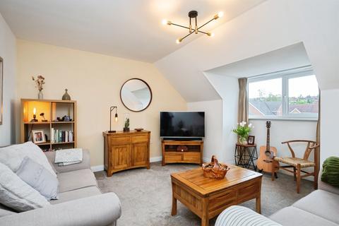 2 bedroom flat for sale, Queripel Close, Tunbridge Wells