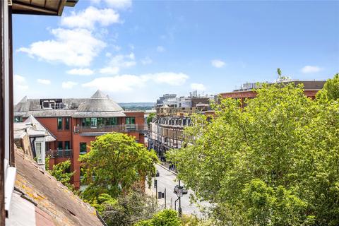 2 bedroom flat for sale, Wimbledon Hill Road, London, SW19