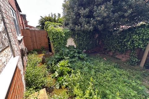 3 bedroom semi-detached house for sale, 8 Maple Avenue, Beeston, Nottingham, Nottinghamshire, NG9 1PW