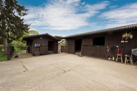 4 bedroom detached house for sale, Plaistow Road, Dunsfold