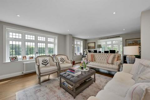 4 bedroom detached house for sale, Plaistow Road, Dunsfold