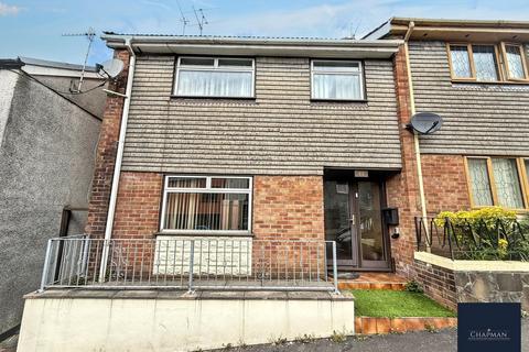 3 bedroom terraced house for sale, Queen Street, Pentre, CF41