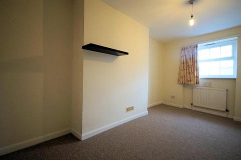 2 bedroom flat to rent, High Street GL50 1DU